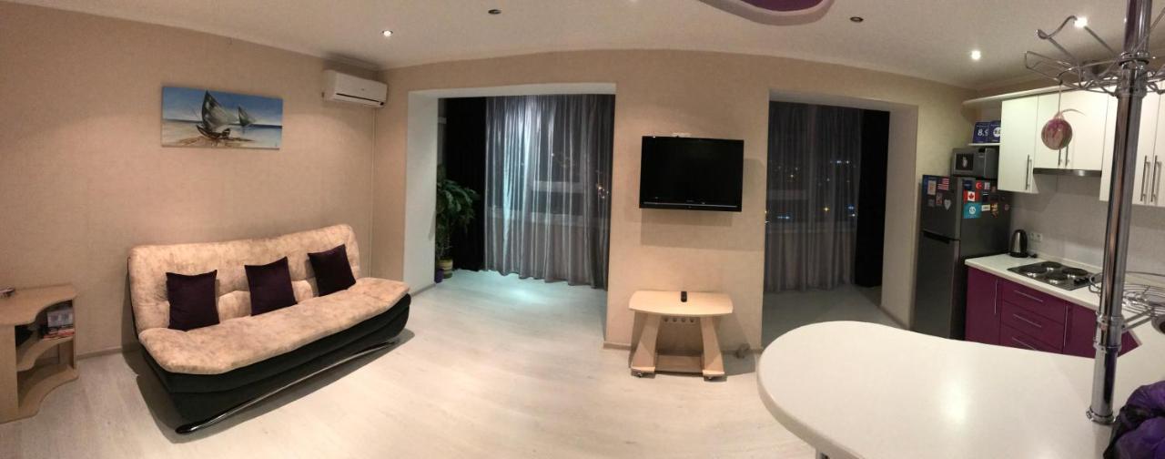 Apartments On Sobornaya,9 - Sotka นิโกลาเยฟ ภายนอก รูปภาพ